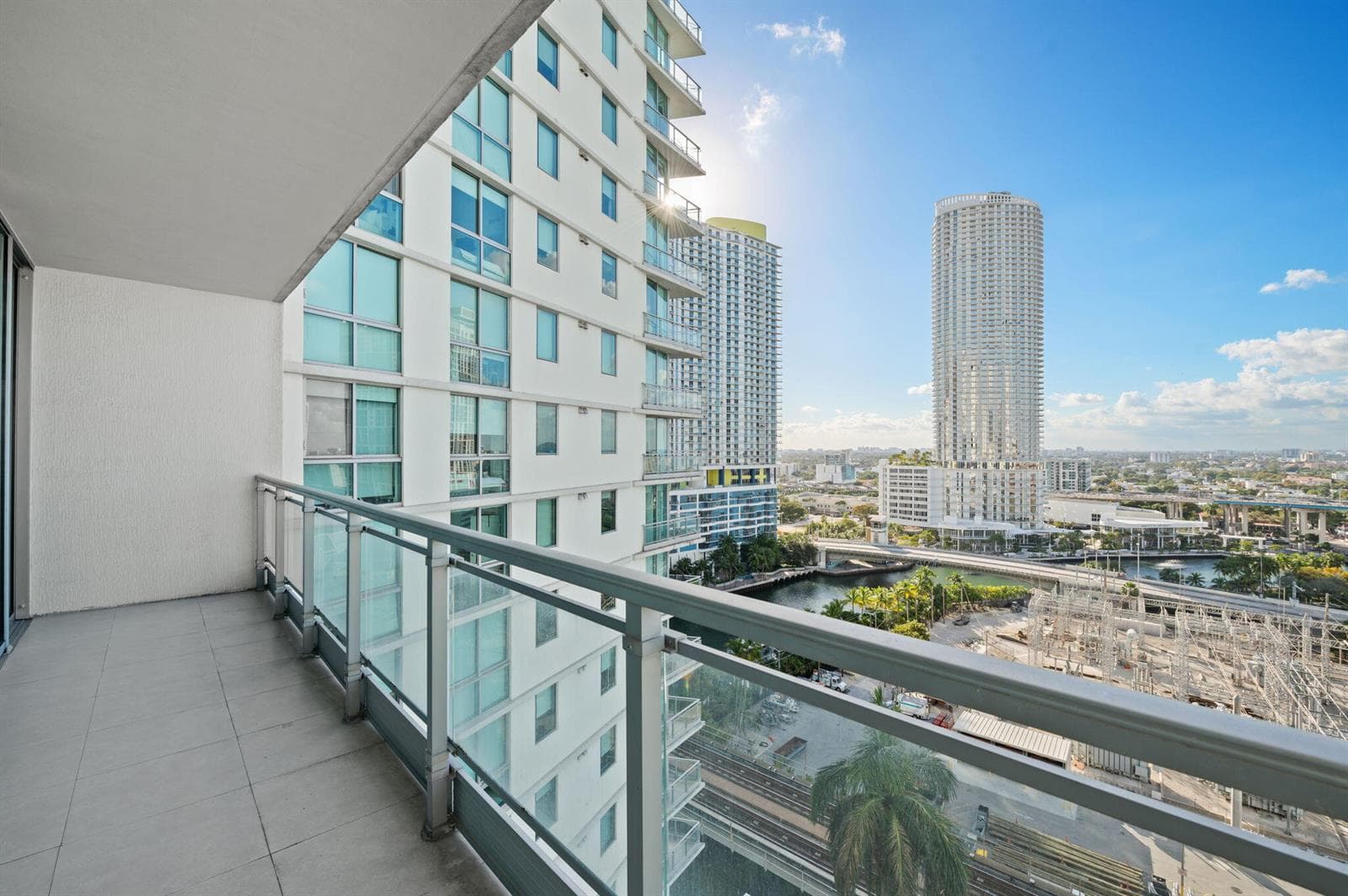 Mint at Riverfront Unit 1807 condo sold at 92 SW 3rd Street # 1807, Miami FL 33130