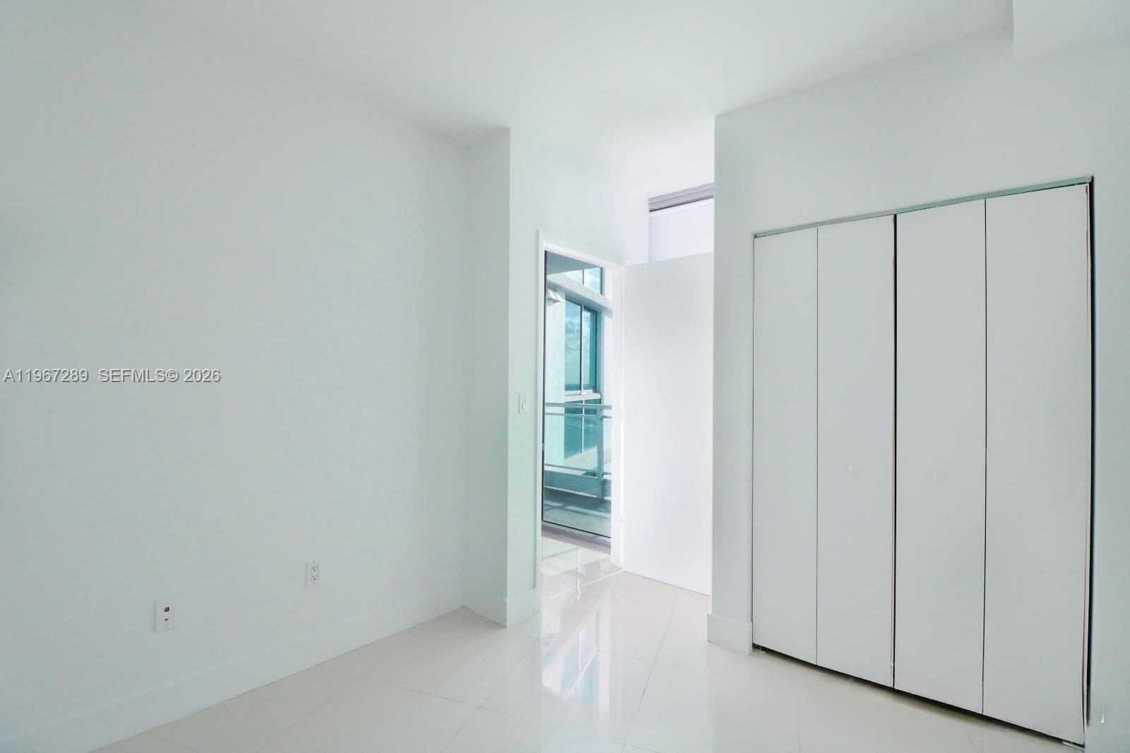 Mint at Riverfront Unit 2706 condo for rent at 92 SW 3rd St # 2706, Miami FL 33130