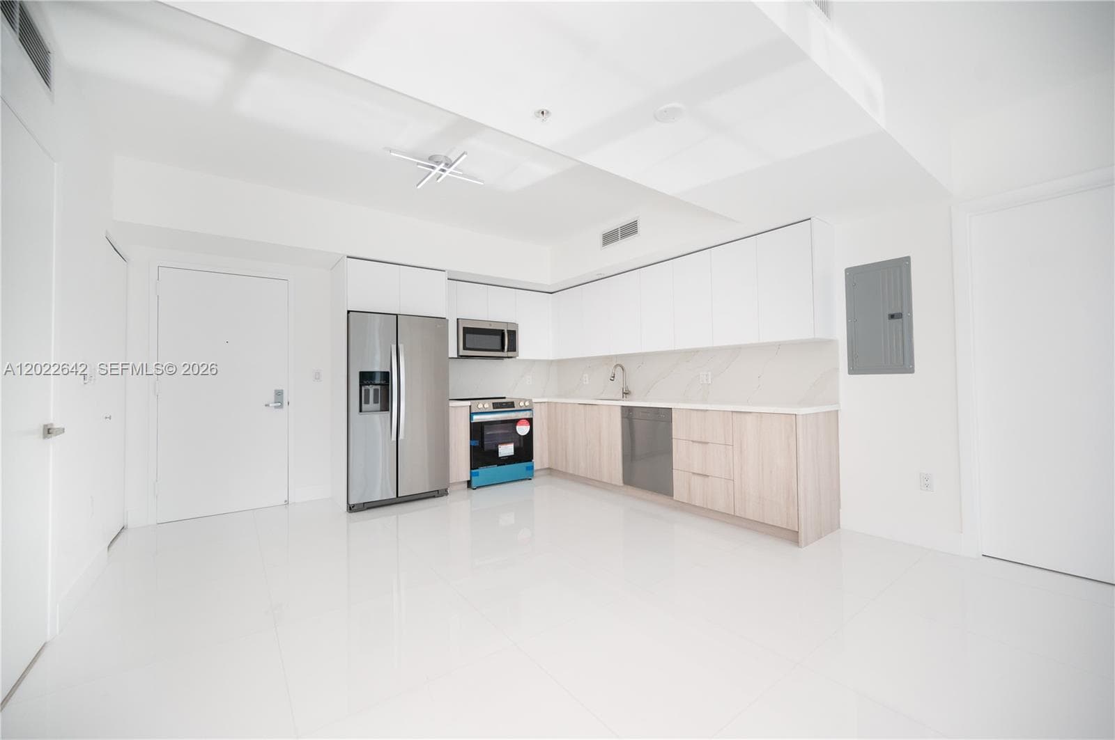 Mint at Riverfront Unit 3411 condo rented at 92 SW 3rd St # 3411, Miami FL 33130