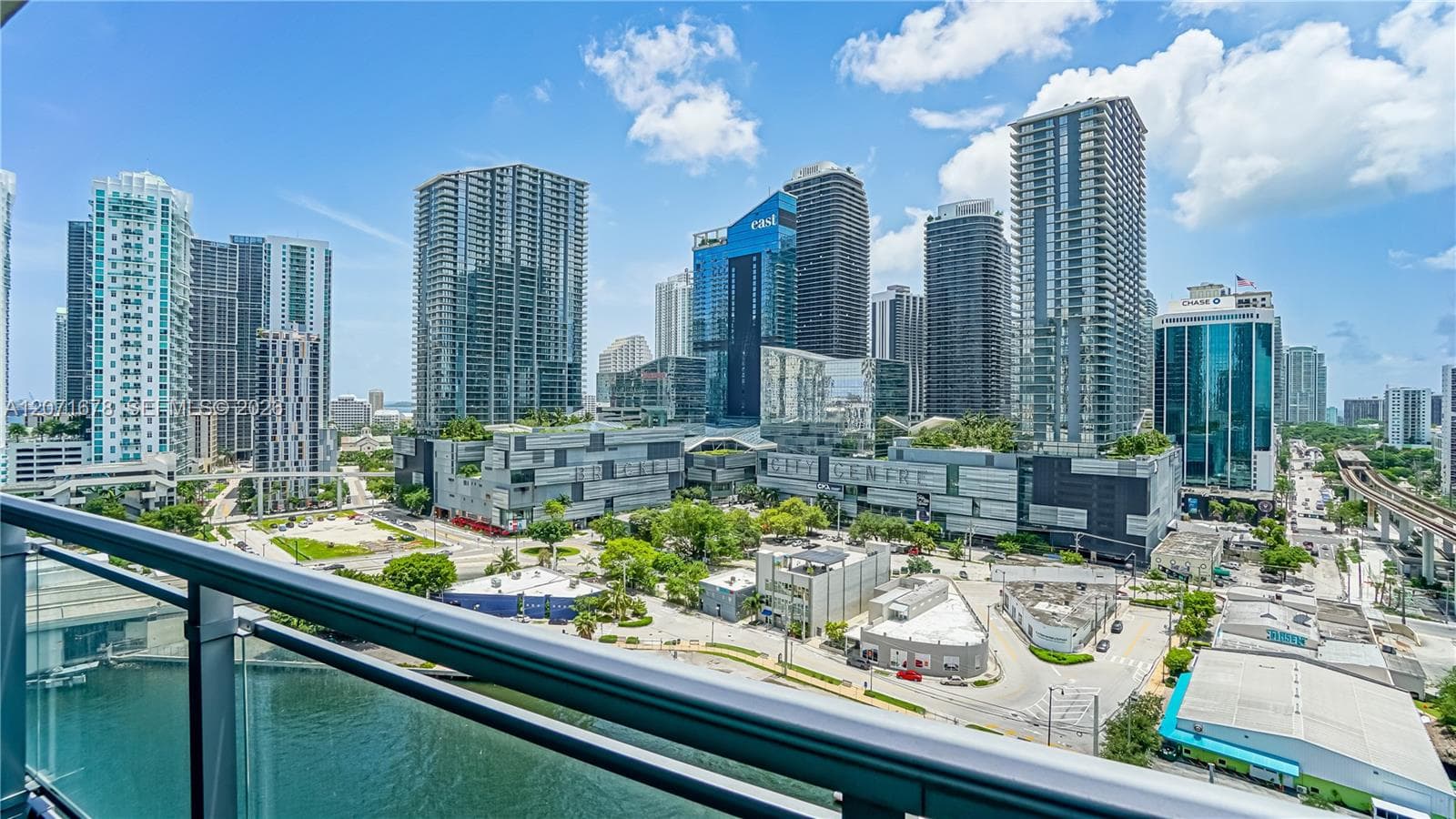 Mint at Riverfront Unit 1803 condo for rent at 92 SW 3rd St # 1803, Miami FL 33130