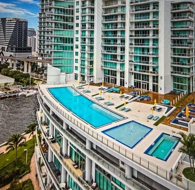 Mint at Riverfront Unit 3610 condo rented at 92 SW 3rd St # 3610, Miami FL 33130