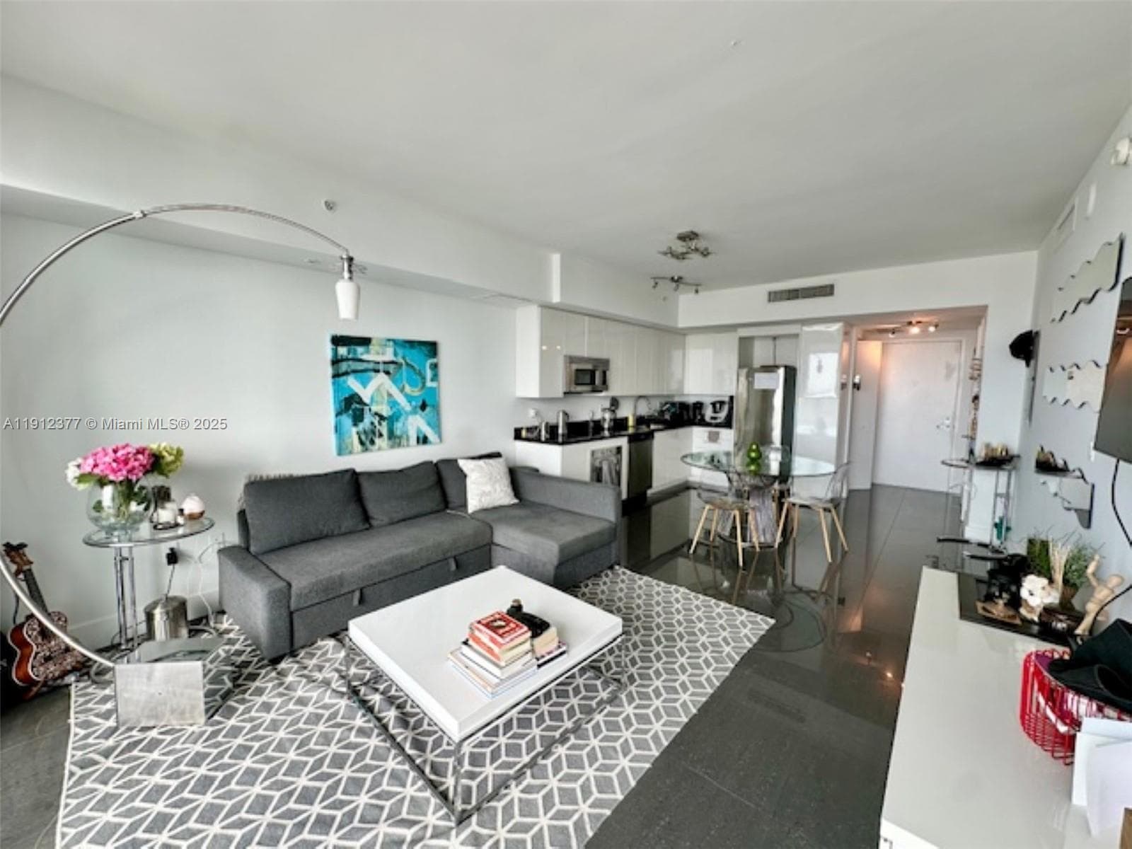 Mint at Riverfront Unit 4107 condo rented at 92 SW 3rd St # 4107, Miami FL 33130
