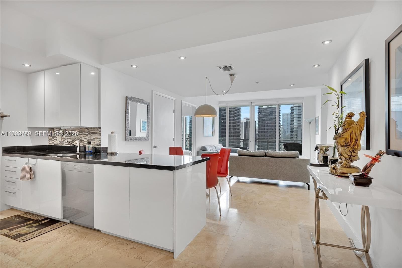 Mint at Riverfront Unit 3602 condo rented at 92 SW 3rd St # 3602, Miami FL 33130