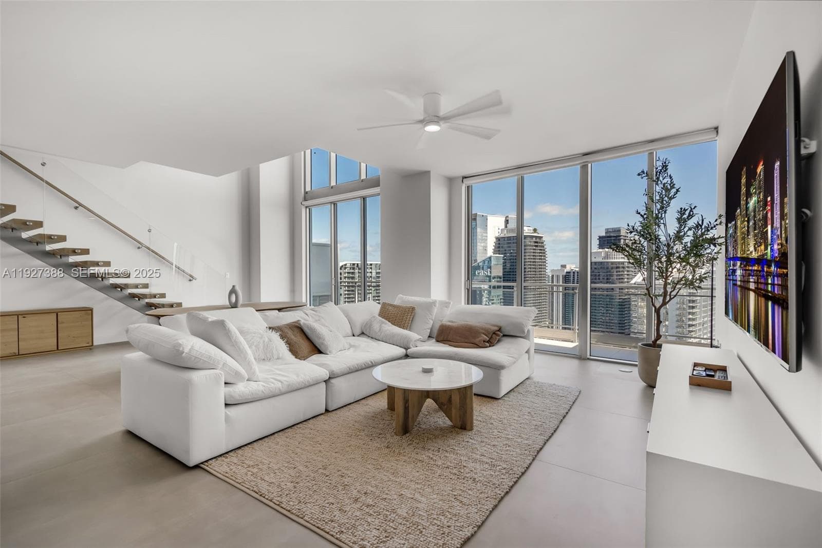 Mint at Riverfront Unit 5204 condo rented at 92 SW 3rd St # 5204, Miami FL 33130