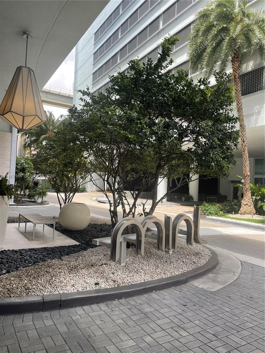 Mint at Riverfront Unit 3203 condo rented at 92 SW 3rd St # 3203, Miami FL 33130