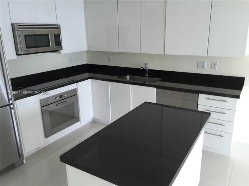 Mint at Riverfront Unit 3311 condo rented at 92 SW 3rd ST # 3311, Miami FL 33130